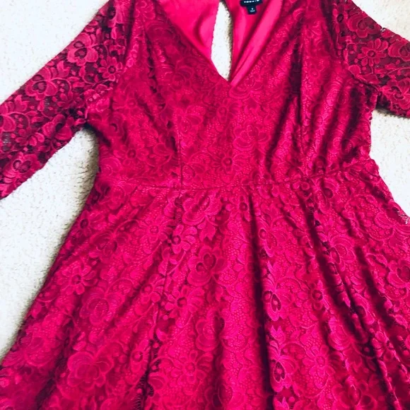 Red Lace All Occasion Dress - Picture 6 of 8